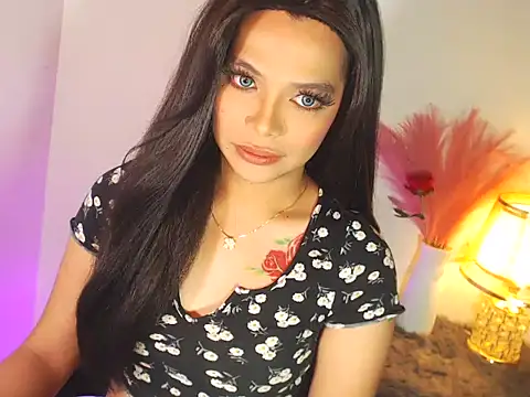 MajesticKitana online show from 11.04.25