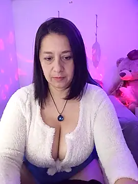 camilalatti online show from 04.19.26
