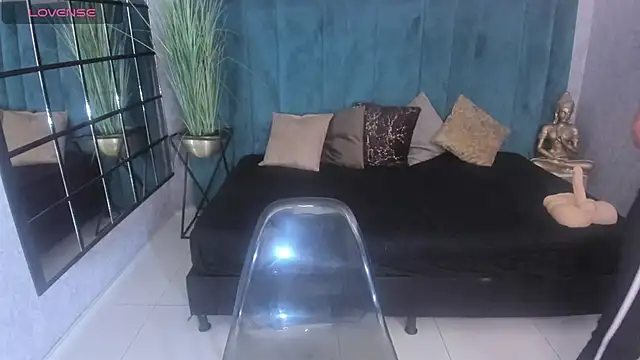 cintiagreyx online show from 02.27.26