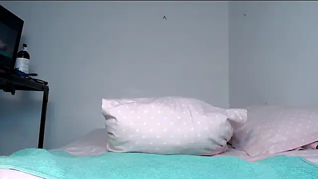 karolgirl-1 online show from 03.28.26