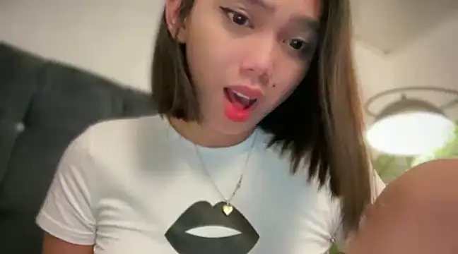 GenesisCastillano online show from 02.23.25