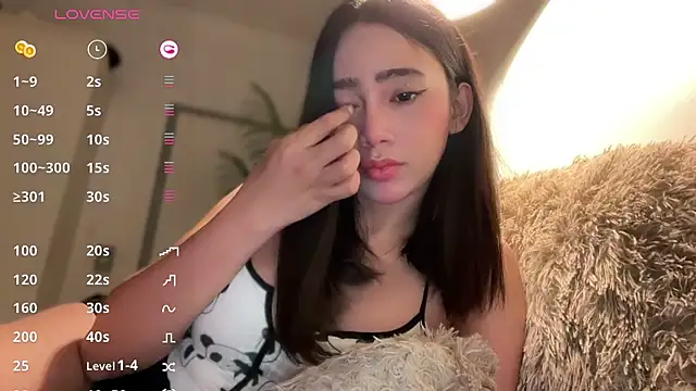 GenesisCastillano online show from 10.26.25