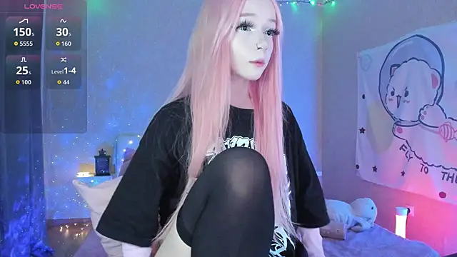 Misty Shadow online show from 10.04.25