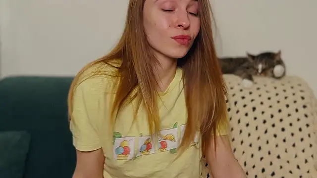 LovelyKatea online show from 03.09.26