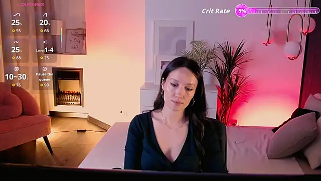 Snapshot of AgnesGoddess chatting on 10.08.25 AgnesGoddess online show from 10.08.25