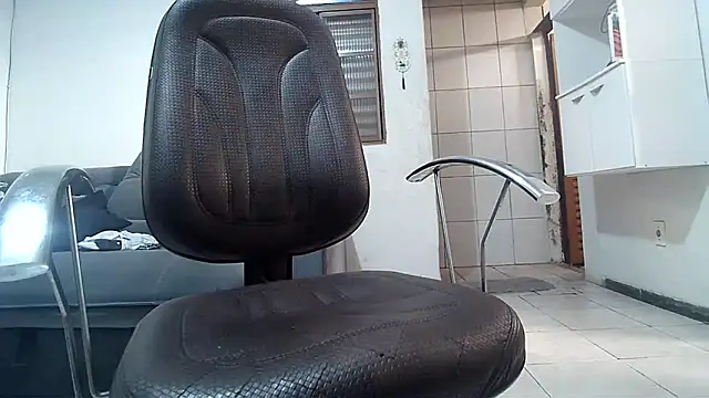 CherrylBee2022 online show from 09.13.25