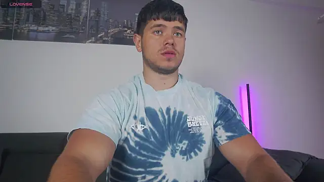 Arilas  online show from 12.20.25