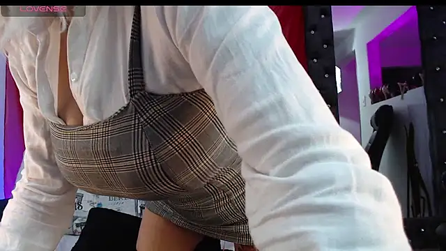 kimberlybirdx online show from 11.09.25