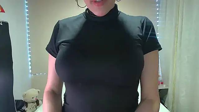 candycarson1 online show from 12.03.24