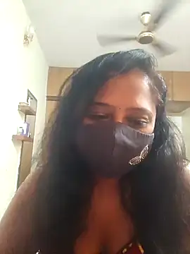 Snapshot of sexynayan23 chatting on 12.25.24 sexynayan23 online show from 12.25.24