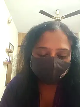 Snapshot of sexynayan23 chatting on 12.27.24 sexynayan23 online show from 12.27.24