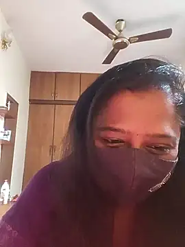 Snapshot of sexynayan23 chatting on 01.21.25 sexynayan23 online show from 01.21.25