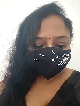 Snapshot of sexynayan23 chatting on 10.25.25 sexynayan23 online show from 10.25.25