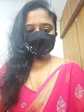 Snapshot of sexynayan23 chatting on 10.28.25 sexynayan23 online show from 10.28.25