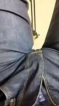 Snapshot of tamil_camguy chatting on 01.06.25 tamil camguy online show from 01.06.25