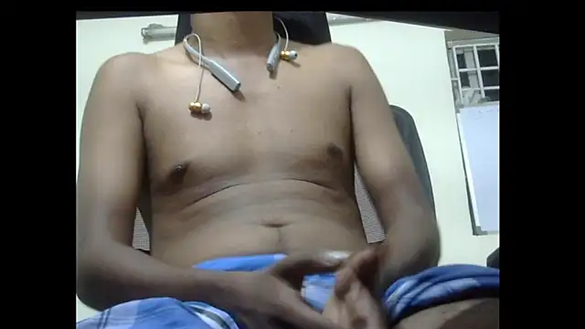 Snapshot of tamil_camguy chatting on 09.08.25 tamil camguy online show from 09.08.25