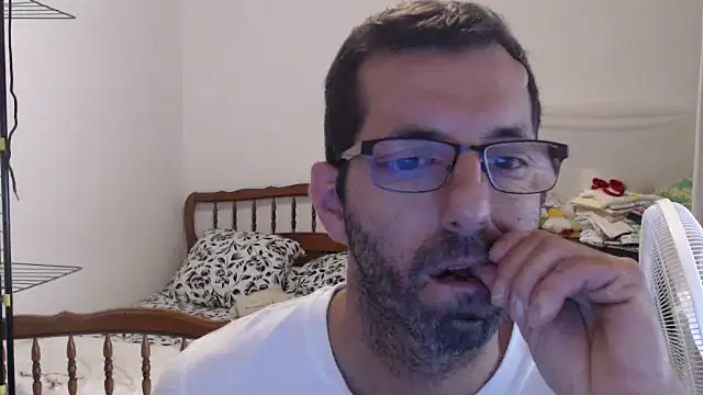 steph19x5 online show from 09.28.25