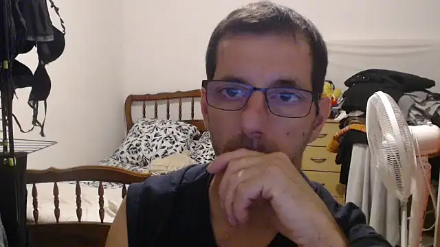 steph19x5 online show from 10.04.25