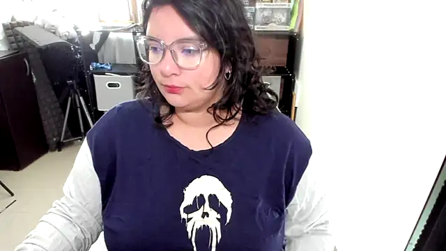 aika-dreams online show from 11.07.25