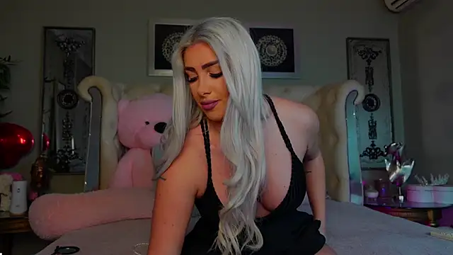 Squirt Tanya online show from 02.15.25