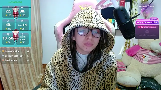 Maggie Fox3 online show from 01.01.25