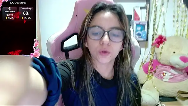 Maggie Fox3 online show from 02.01.25