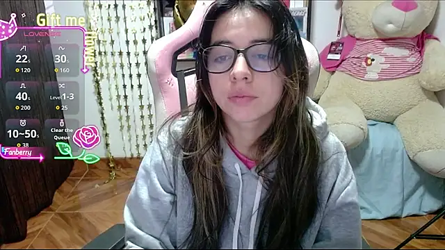 Maggie Fox3 online show from 10.16.25