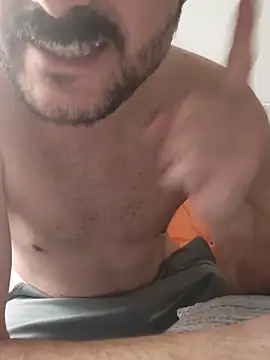 Snapshot of Consensustr chatting on 02.08.25 Consensustr online show from 02.08.25