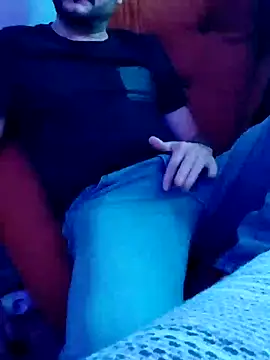 Snapshot of Consensustr chatting on 02.10.25 Consensustr online show from 02.10.25