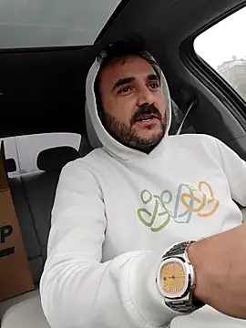 Snapshot of Consensustr chatting on 02.28.25 Consensustr online show from 02.28.25