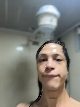 Snapshot of stormytt_ chatting on 10.10.25 stormytt online show from 10.10.25