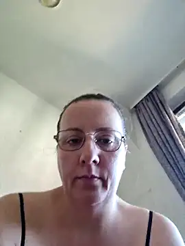 Snapshot of Goodass7 chatting on 06.16.26 Goodass7 online show from 06.16.26