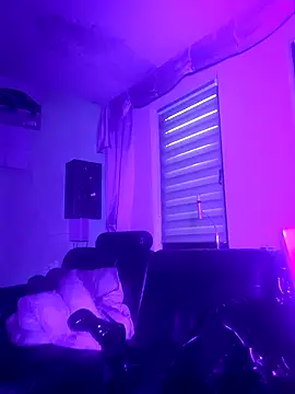 Crystalbitchx online show from 09.27.25