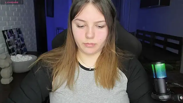 XNirvanaX online show from 02.09.25