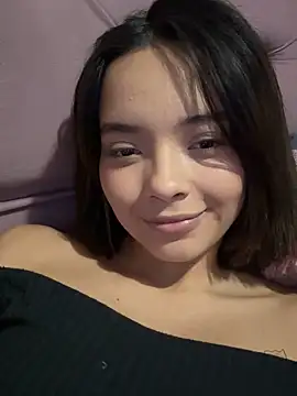 Snapshot of Irina_Grant chatting on 01.25.25 Irina Grant online show from 01.25.25