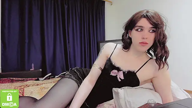 Snapshot of Larisa_Sign chatting on 02.28.25 Larisa Sign online show from 02.28.25