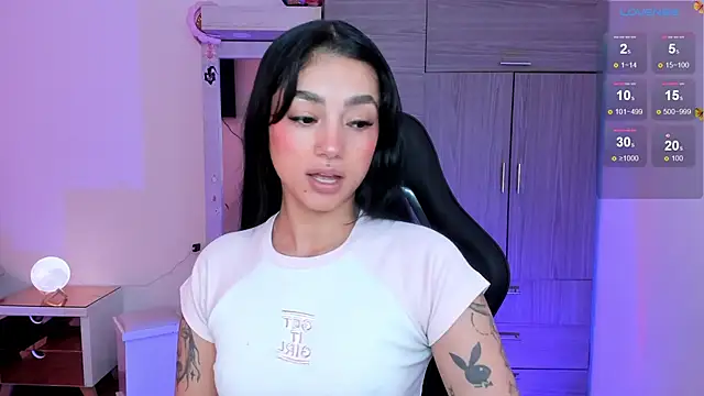 Lizzie corner v online show from 03.18.26