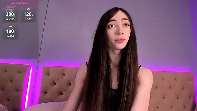NickieRainer online show from 12.05.24