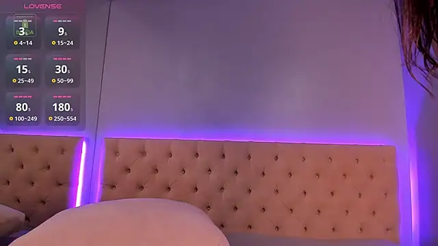 NickieRainer online show from 12.29.24