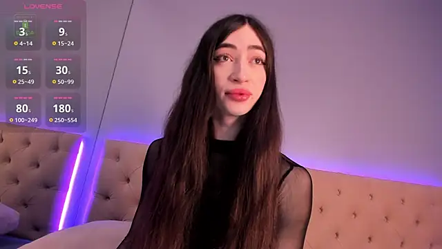 NickieRainer online show from 01.30.25