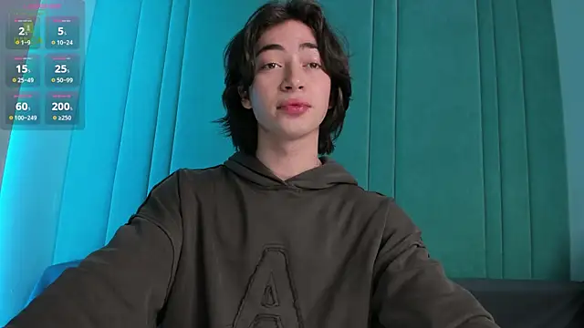 NickieRainer online show from 09.24.25