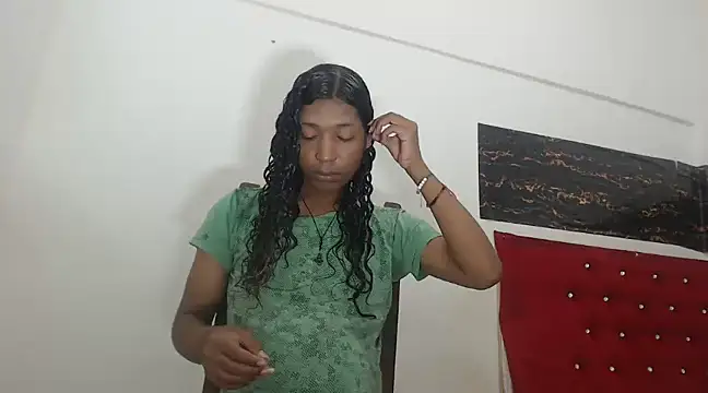 Snapshot of shairaStarr chatting on 12.06.24 shairaStarr online show from 12.06.24