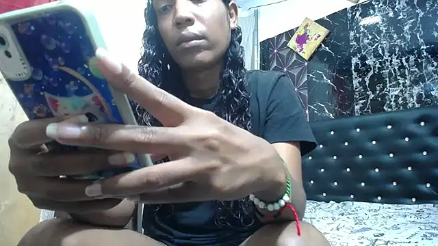 Snapshot of shairaStarr chatting on 02.14.25 shairaStarr online show from 02.14.25