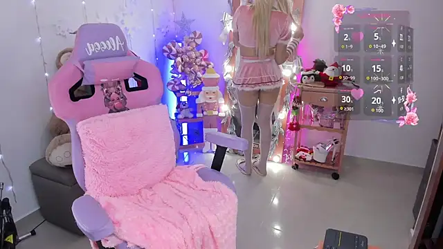 alessandrathedoll online show from 12.22.25