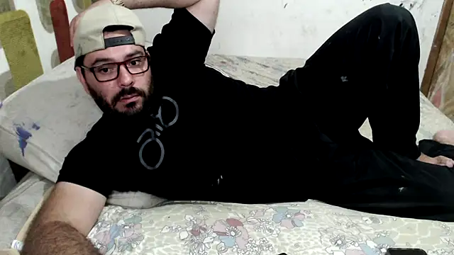 Snapshot of lucasprloco chatting on 12.14.24 lucasprloco online show from 12.14.24