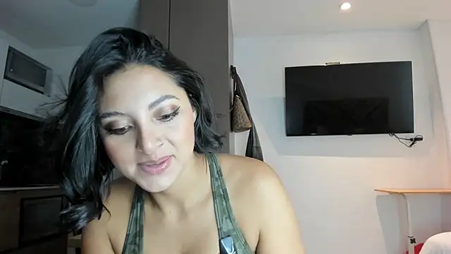 Snapshot of alexademie1 chatting on 01.03.25 alexademie1 online show from 01.03.25