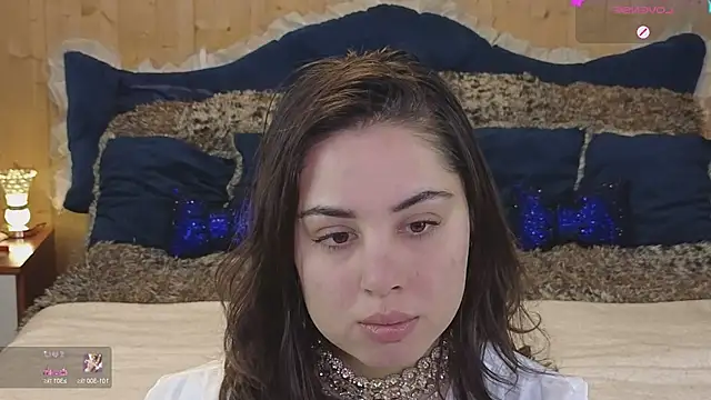 Snapshot of VanessaDoyle chatting on 01.27.25 VanessaDoyle online show from 01.27.25