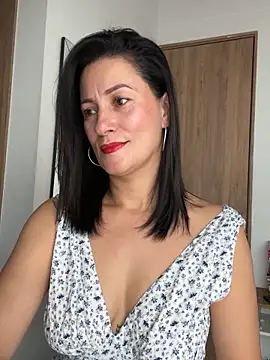 Verito hot online show from 09.27.25