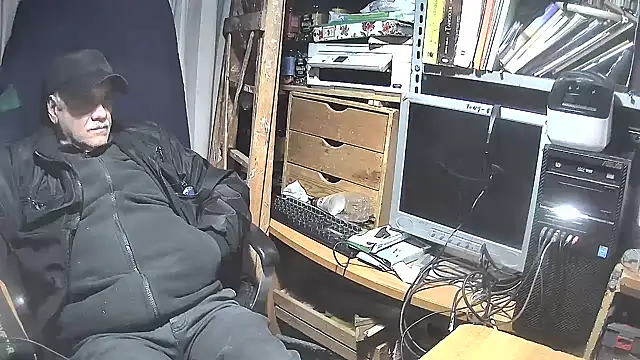 nonnomaturobisex online show from 03.01.25