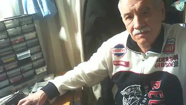 nonnomaturobisex online show from 10.29.25